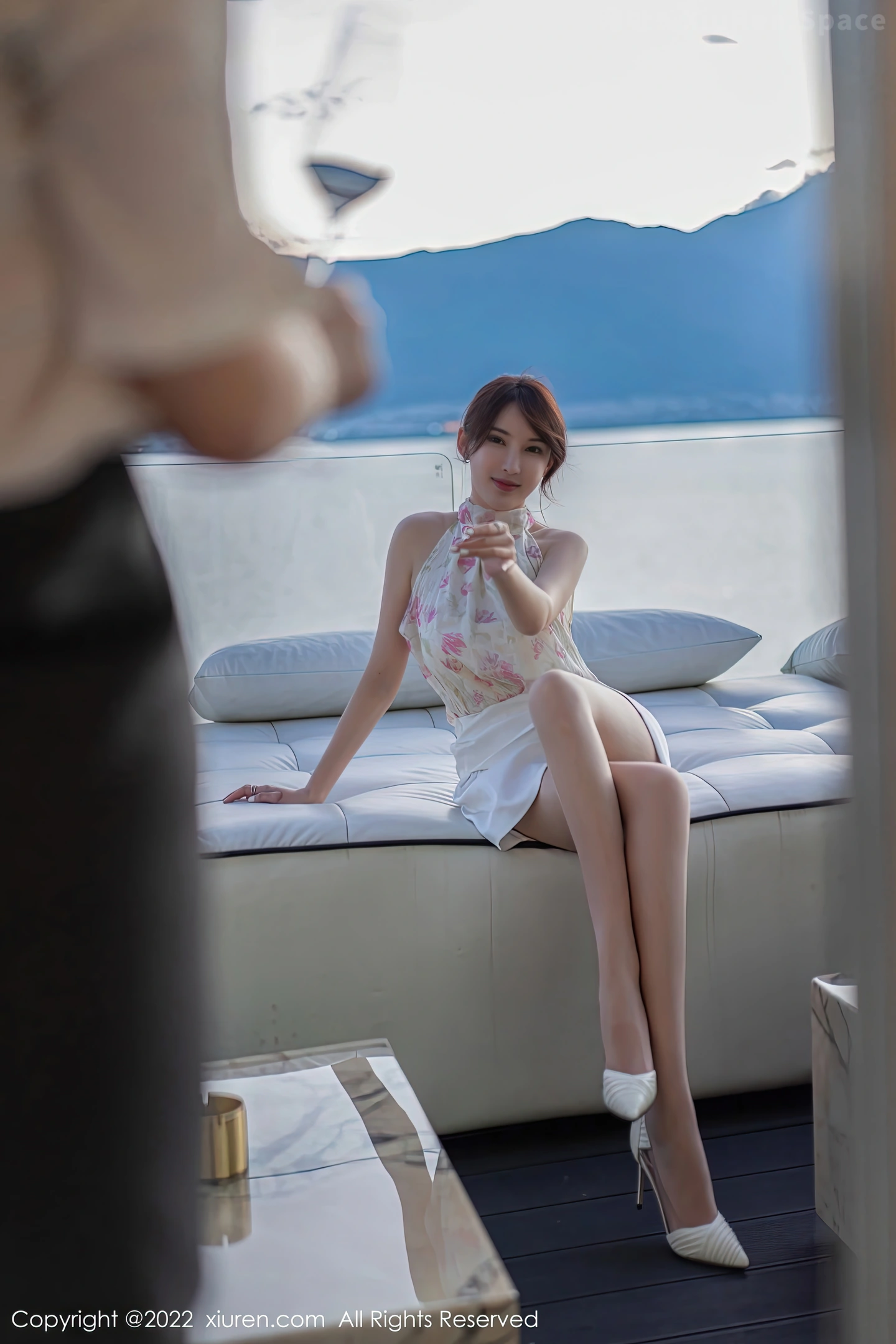 图片[3]-[Xiuren秀人网] 2022.10.21 VOL.5743 模特合集合集奶瓶土肥圆＆妲己_Toxic游艇拍摄秀完美身材绝美写真 [113P]-秀人网官方网站